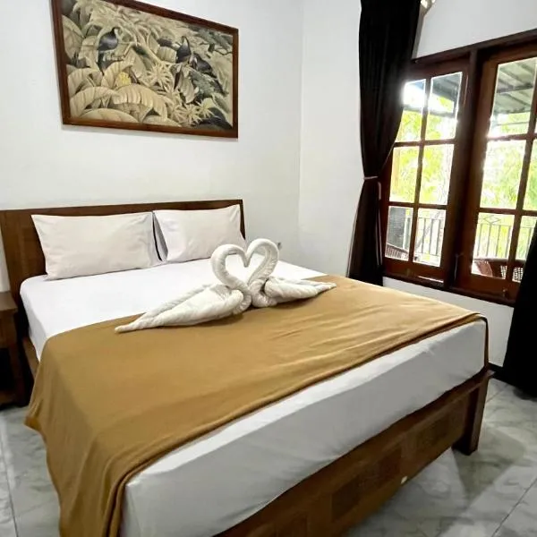 Adhya Guest House，位于Cakranegara的酒店