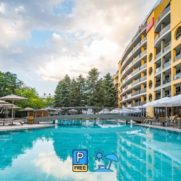 HVD Viva Club Ultra All Inclusive - Private Beach & Free Parking，位于金沙的酒店