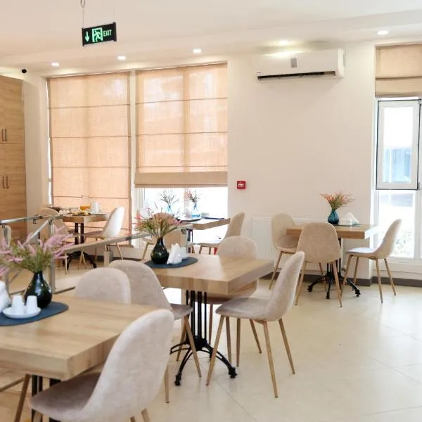 Aniko Hotel，位于巴统的酒店