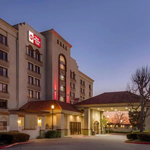 Best Western Plus Heritage Inn Ontario Rancho Cucamonga，位于库卡蒙格牧场的酒店
