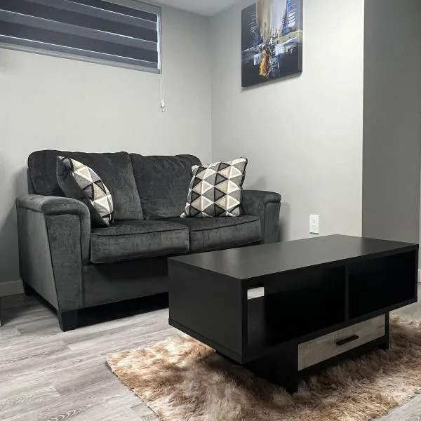 Cutee Home Prairie Pointe，位于温尼伯的酒店