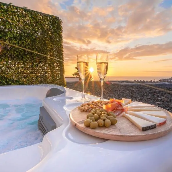 Private Jacuzzi & vista al mar，位于莫甘的酒店