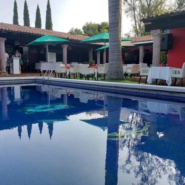 Hotel Casa Ixtapan, Ixtapan de la Sal，位于伊斯塔潘德拉萨尔的酒店