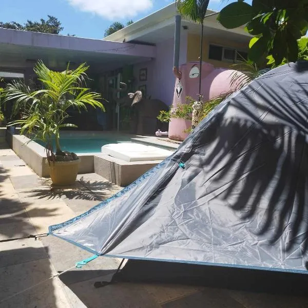 Tiki camping, petit déjeuner offert，位于波拉波拉的酒店