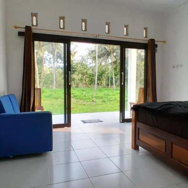 Sollo-Sollo Coco Farm Stay，位于Pulau Sarang的酒店