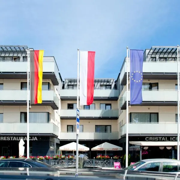 Cristal SPA，位于德兹维济诺的酒店