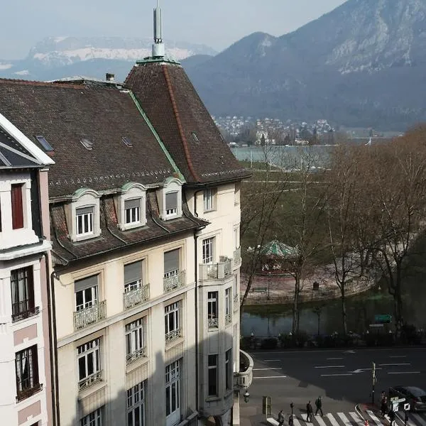 Balcon sur le lac，位于安锡的酒店