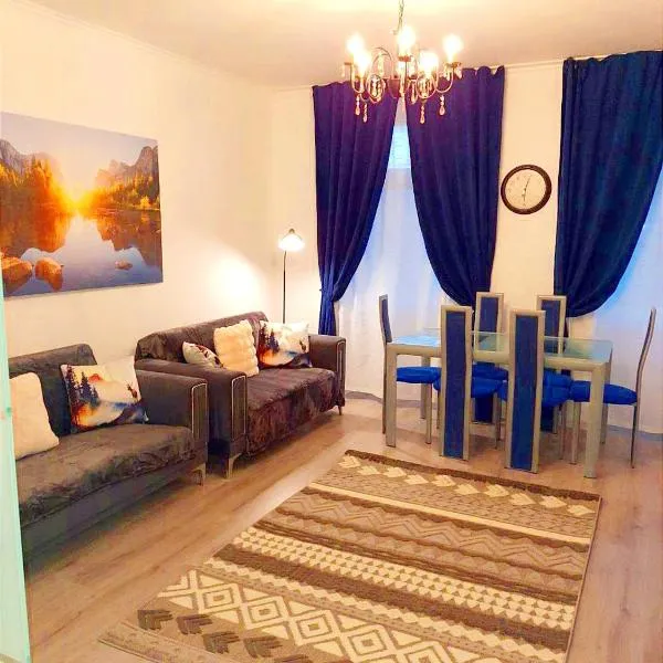 Family Apartments 3 room's Neunkirchen，位于诺因基兴的酒店