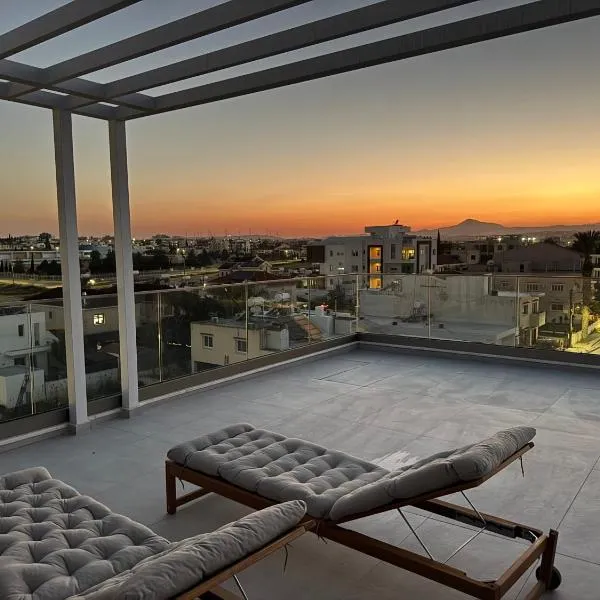Brandnew Rooftop Flat near Larnaca Mall，位于拉纳卡的酒店