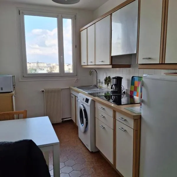 appartement lumineux，位于图尔的酒店