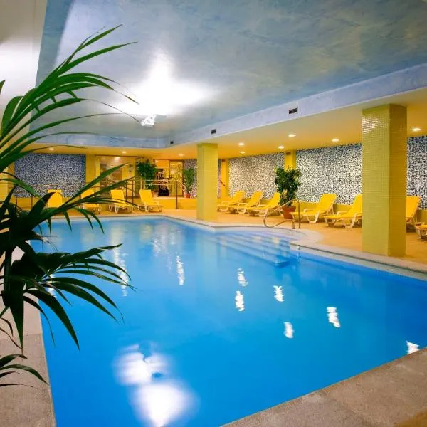 Playas de Liencres - Hotel & Apartamentos，位于布迪皮拉格斯的酒店