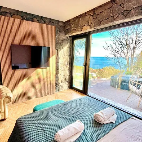 Dolce Lava - Luxury LavaStone Suite，位于Valverde的酒店