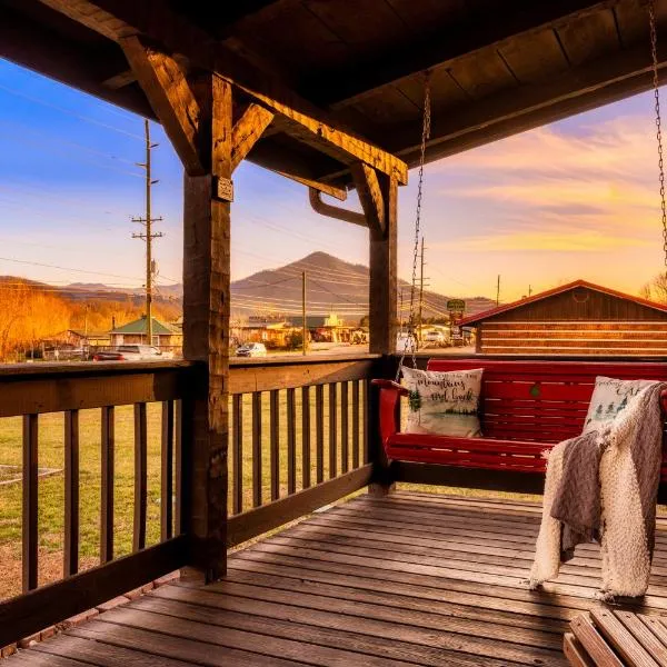 #1 Smokies Cabin! Great Views, Game Rm, FirePit，位于赛维尔维尔的酒店