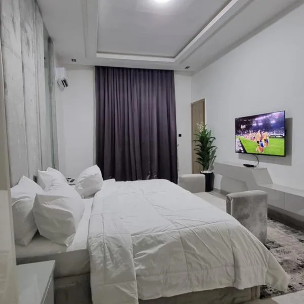 F&F Luxury Residence，位于莱基的酒店