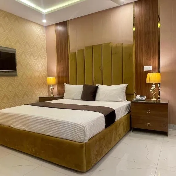 Hotel Croydon International，位于拉瓦尔品第的酒店