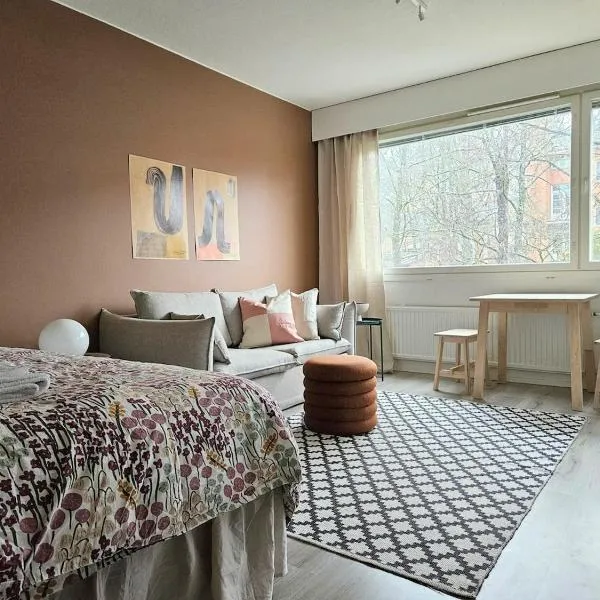 Cozy studio in the heart of city，位于海门林纳的酒店