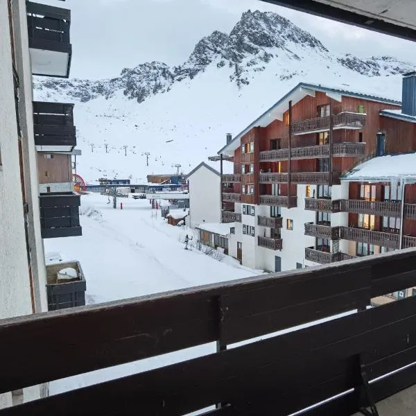 MyHome - Bol8 - T2 5pax skis aux pieds Val Claret，位于蒂涅的酒店