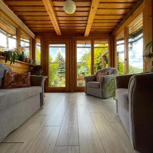 Fajne Miejsce，位于瓦姆比耶尔兹采的酒店