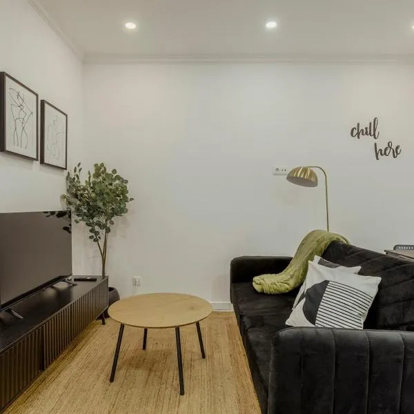Amadora Flat 5，位于阿马多拉的酒店