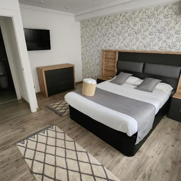 Céntrico y elegante apartamento en Castellón，位于卡斯特利翁-德拉普拉纳的酒店