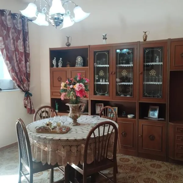 Casa Eloisa - Le Case di Bettina，位于San Fratello的酒店