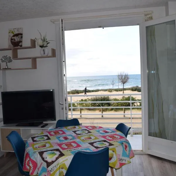 Appartement classé 2 étoiles à HOSSEGOR en front de mer, plage centrale, avec vue magnifique sur l'océan，位于奥瑟戈尔的酒店