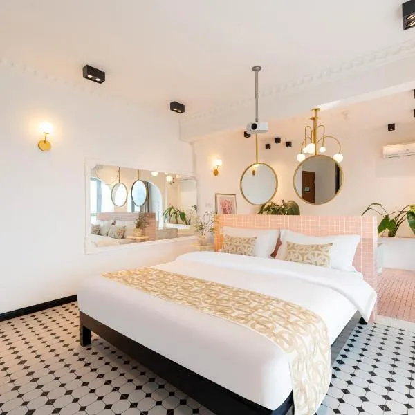 Lsles Designer River View B&B，位于重庆的酒店