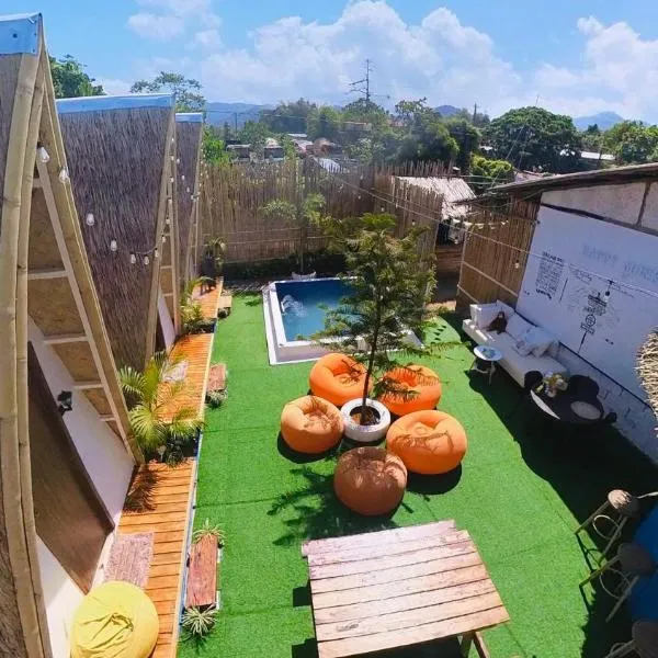 Happy Monkey Hostel，位于爱妮岛的酒店