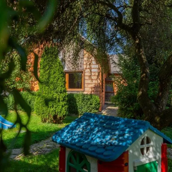 Chalupa Červená Karkulka，位于利普托斯基米库拉斯的酒店