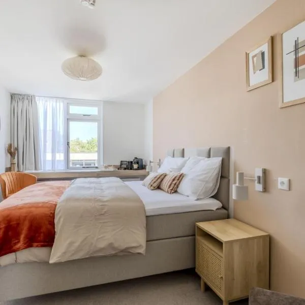 Hotel de Zon anno 1870，位于奥斯特沃尔德的酒店