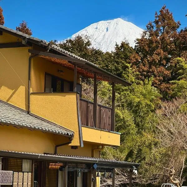 Shiraito Garden A Private Retreat Near Shiraito Falls with Mt Fuji Views，位于富士宫市的酒店
