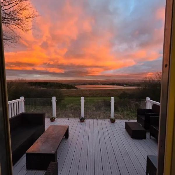 Tw Luxury Caravan，位于朗里奇的酒店