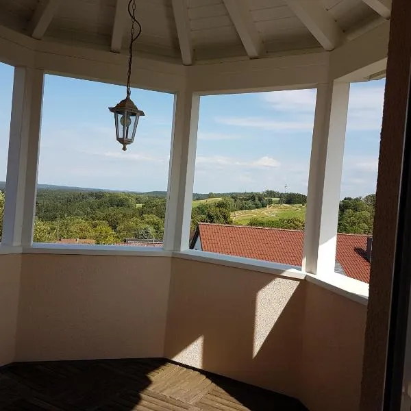 Römerland im Schwäbischen Wald mit 2 Schlafzimmern，位于Großerlach的酒店