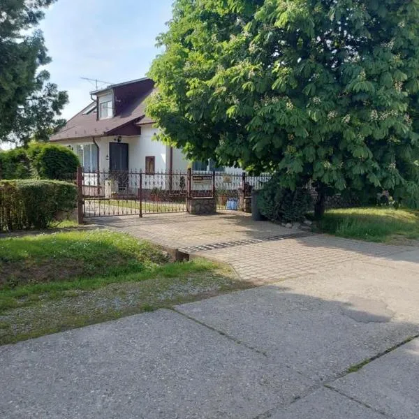 Viktória Szálláshely，位于锡盖特堡的酒店