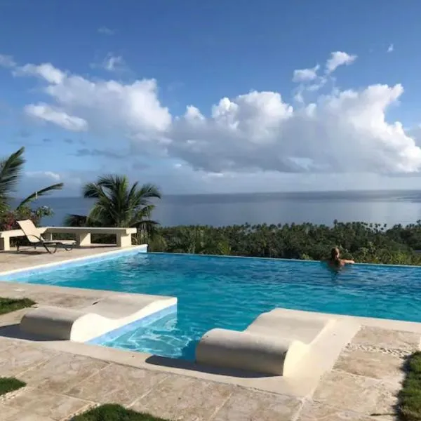 Villa with Stunning Ocean View, Infinity pool，位于拉斯特拉纳斯的酒店