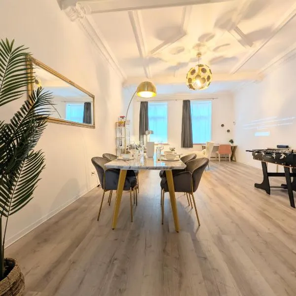 FILMAP-Apartments-Zentrale Lage-Boxspringbett-Beamer-Popcorn-gratis Parkplatz，位于格尔利茨的酒店