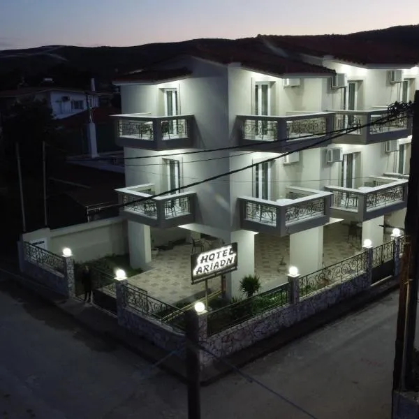 HOTEL ARIADNI，位于阿亚安娜的酒店