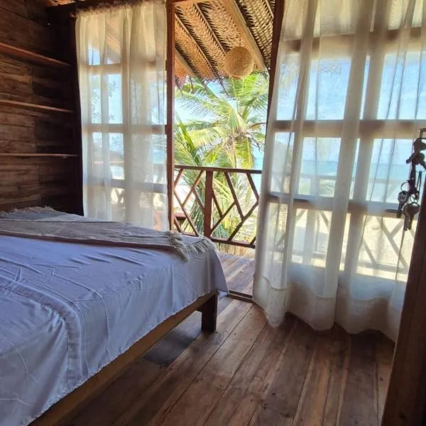 Puerto Manglar Hostal，位于Guachaca的酒店