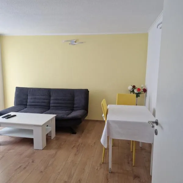 Ferienwohnung am Waldrand，位于Langgöns的酒店