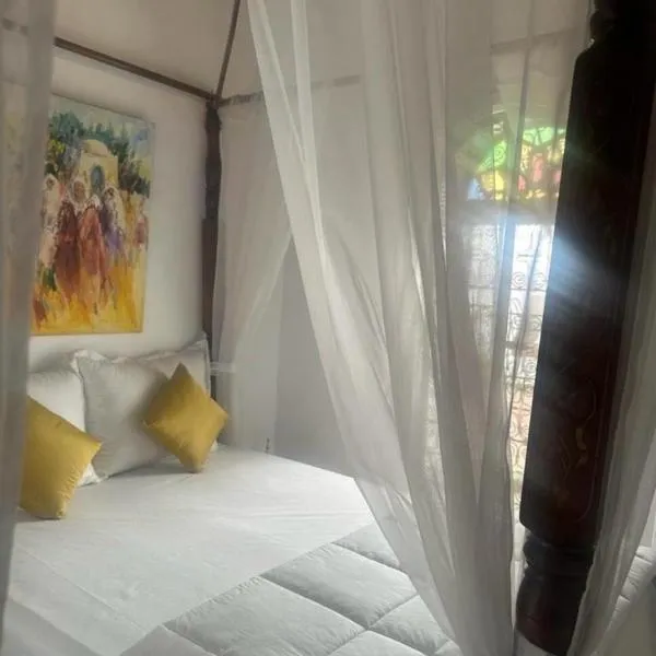 Room 8 Riad Khadija with Breakfast，位于拉巴特的酒店