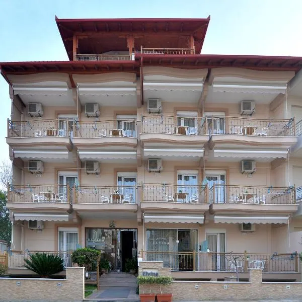 Εlvina apartments，位于乐托卡亚的酒店