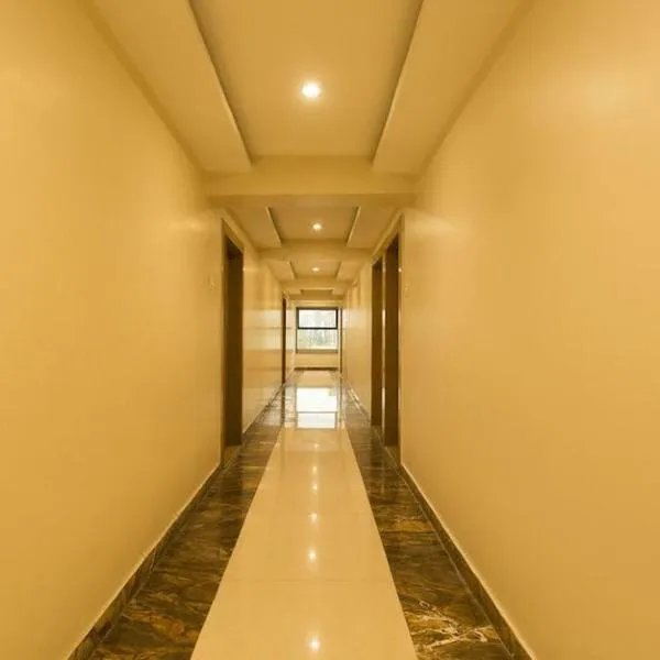 Hotel Sagar Inn Hadapsar Rooms Banquet Restaurant & Bar，位于浦那的酒店