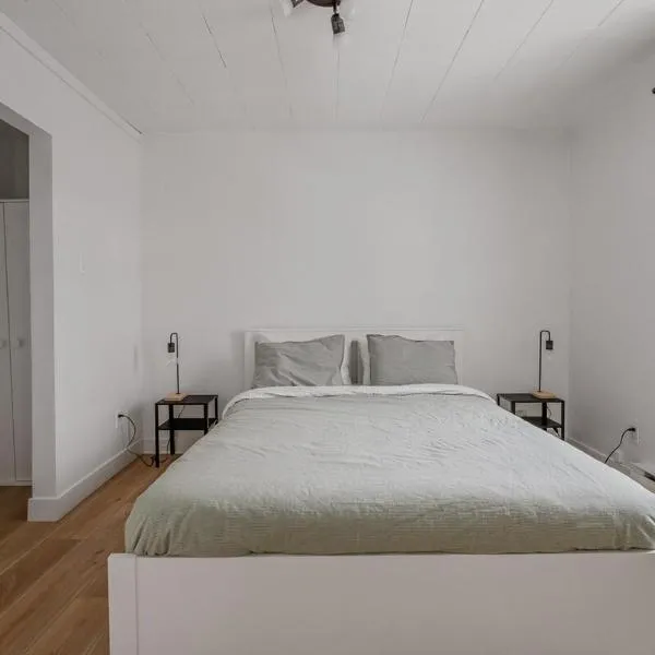 2094 Comfort Space, 1 CH, Office, Enfant-Jésus，位于魁北克市的酒店