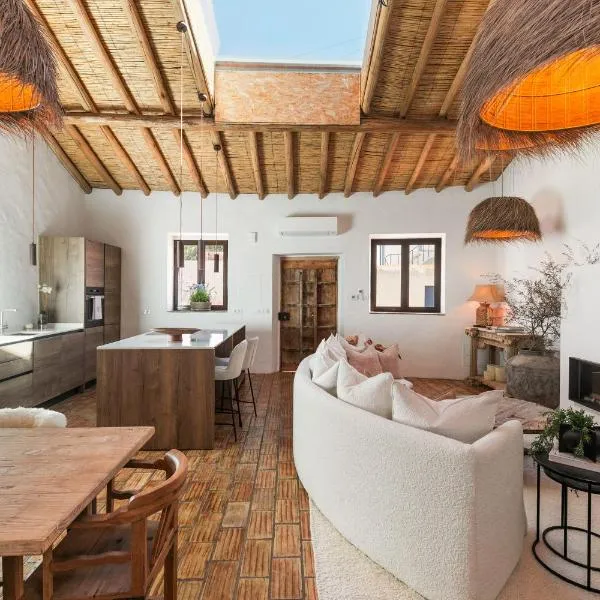 Skylight Alvor，位于阿尔沃尔的酒店