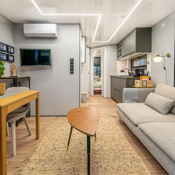 The Homeboat Company Sant'Elmo-Cagliari，位于卡利亚里的酒店