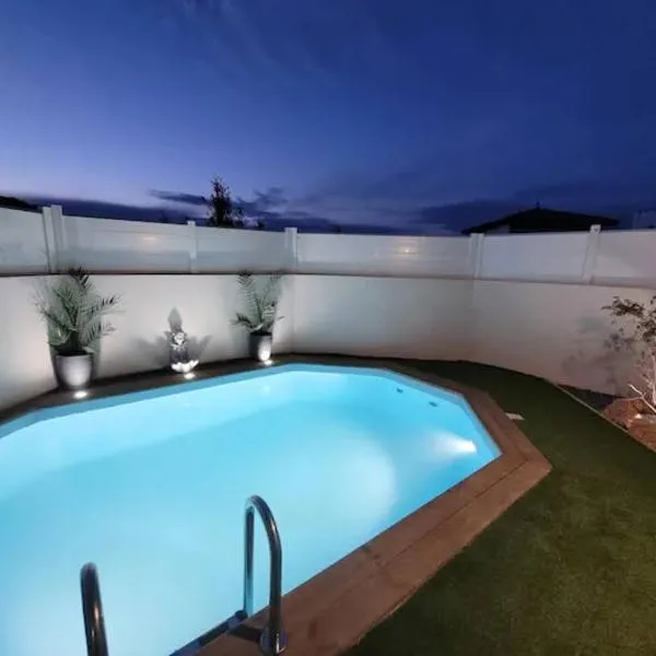 Logement indépendant "Les Coquelicots", terrasse proche des plages et Montpellier，位于瑞维尼亚克的酒店