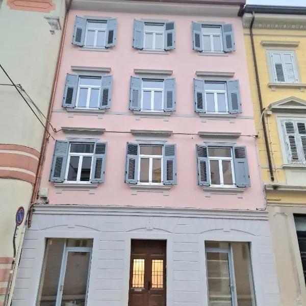 TORTORELLA Apartments，位于戈里齐亚的酒店