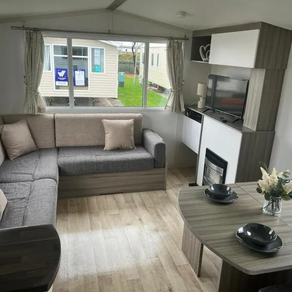 Swift stays Lyons Winkups holiday park，位于Kinmel Bay的酒店