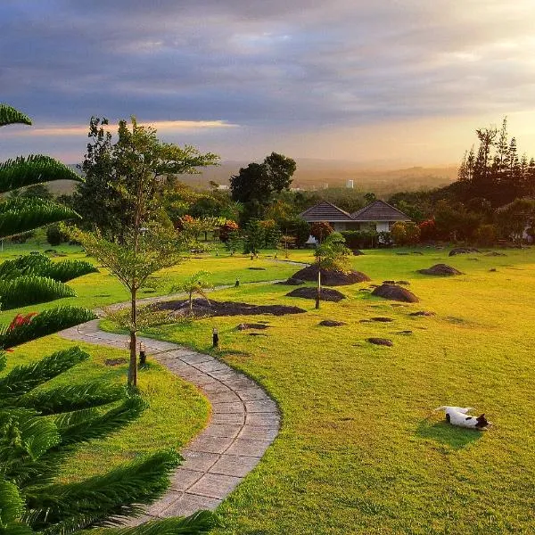 自然花园度假酒店，位于Ban Thap Sai的酒店