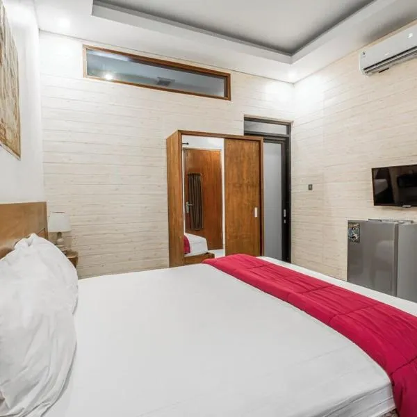 Saren Guesthouse Bali，位于克罗柏坎的酒店